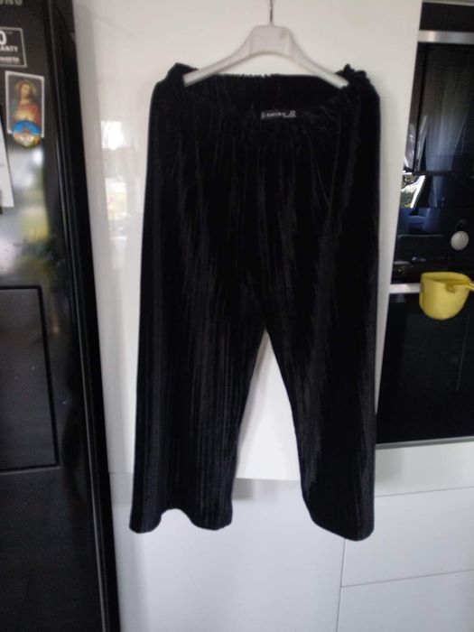 Amisu r42 XL aksamitne spodnie