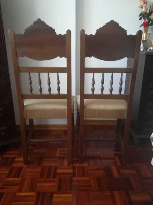 2 CHAIRS (€15 each) see description64738498836994121
