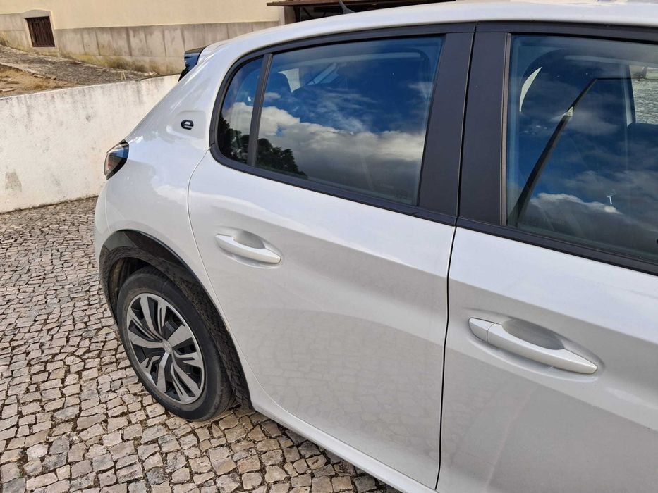 Peugeot E-208 de 2020