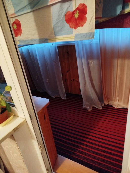 Сдам кімнату у 3- кімнатній квартирі на Виноградарі без господаря