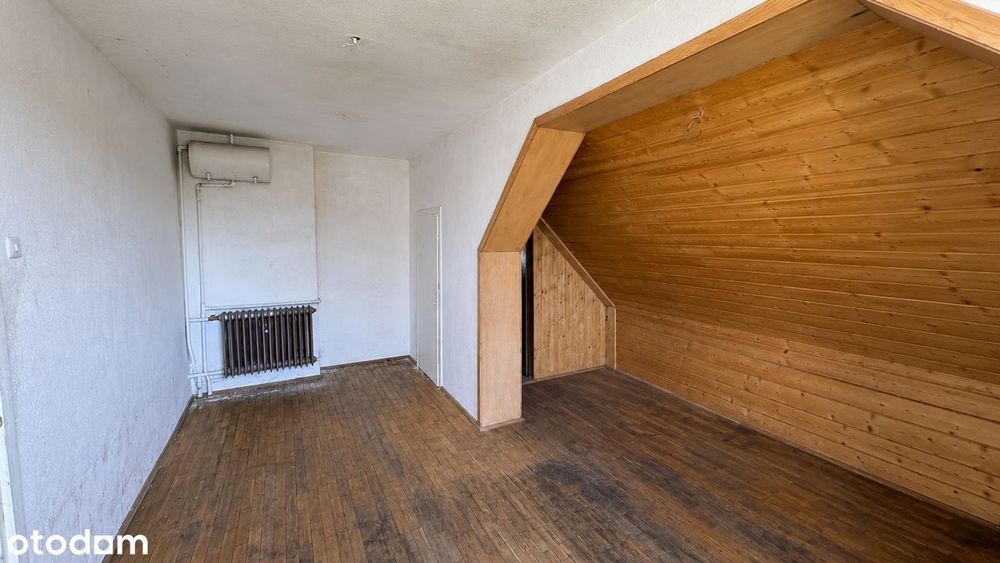 Dom z działką 846 m² w świetnej lokalizacji – ul. Żerkowska - Więcej