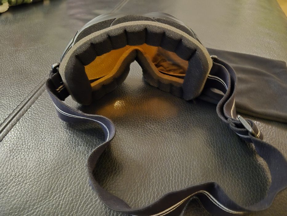Kask narciarski S + gogle