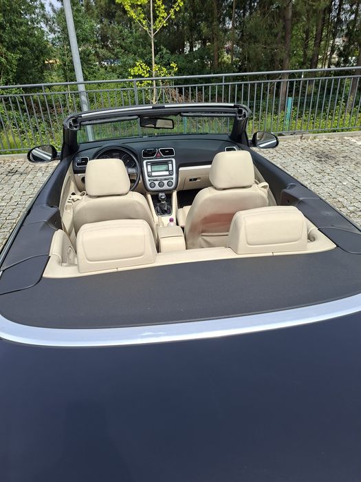 Viatura VW EOS-Cabrio