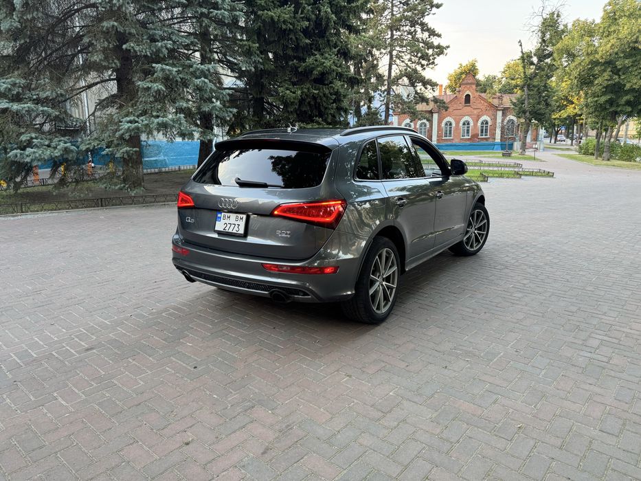 Audi q5 3.0 tfsi Sline
