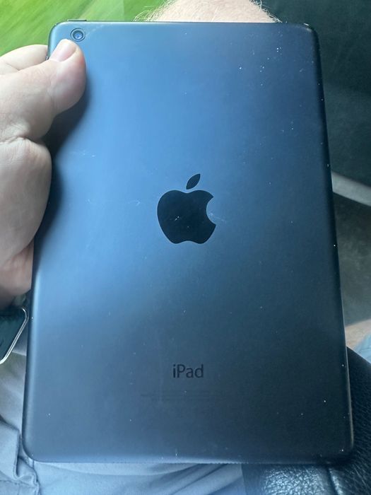 Продам iPad 4-го поколения