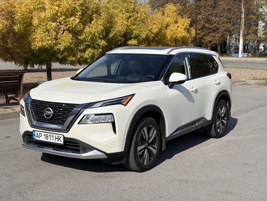 Nissan Rogue Platinum, AWD, 2.5 бензин, 2021 рік.