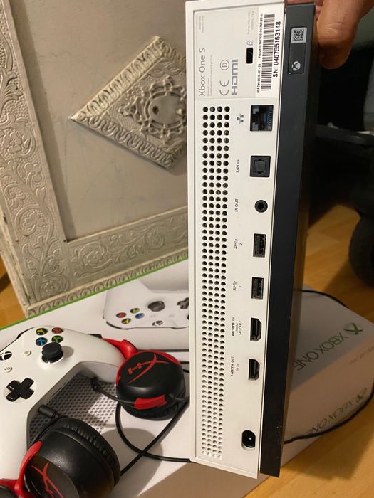 Xbox One S videojogo