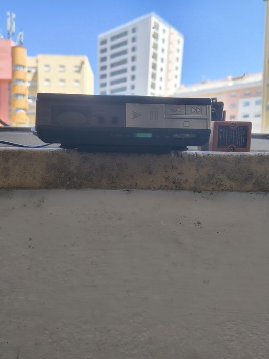 Sony Discman D-50 o primeiro leitor deDs do mundo