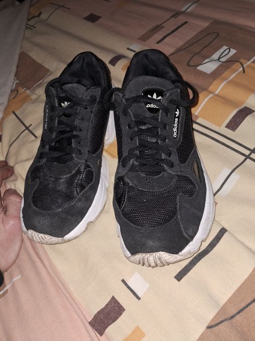 Adidas falcon noir femme discount