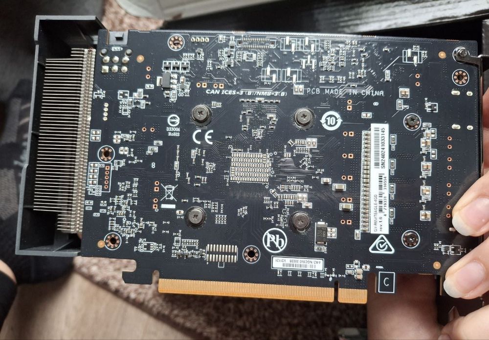 Відеокарта gigabyte radeon rx 6500 xt eagle 4g