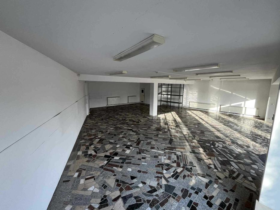 Do wynajęcia lokal 120 m² z parkingiem – Rędziny/Częstochowa