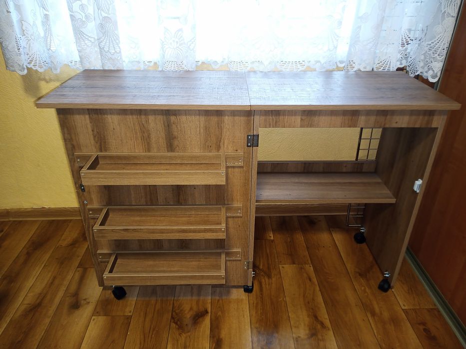 Biurko składane (np dla krawcowej)