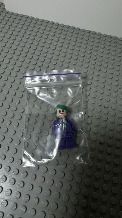 Lego super heroes DC Joker minifigure/ Лего супер герої ДС Джокер