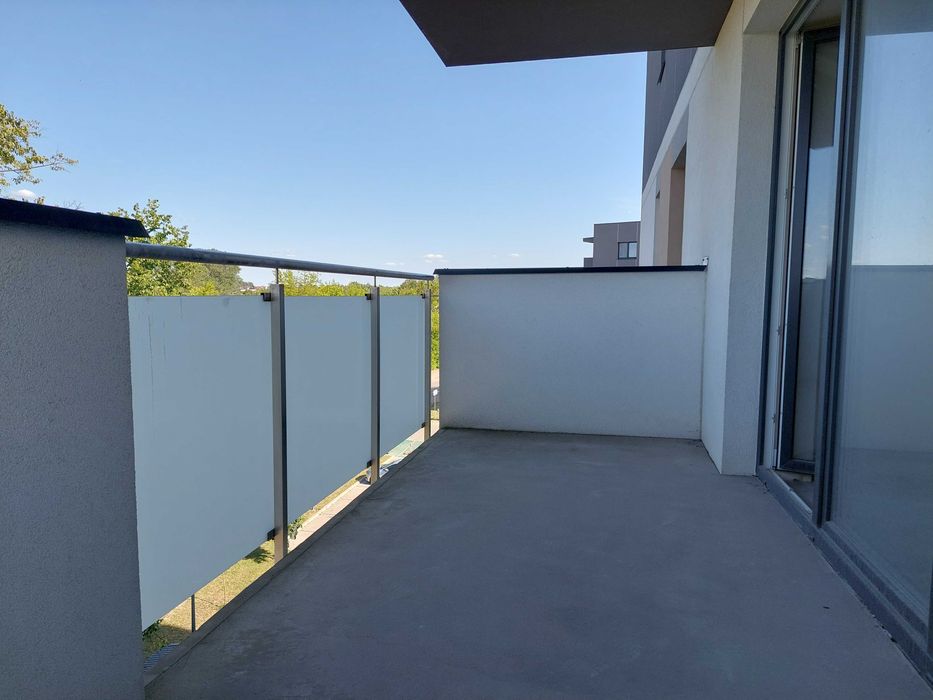 Przestronne 60m² w Stanie Deweloperskim z Parkingiem-Prezentacja 04.01