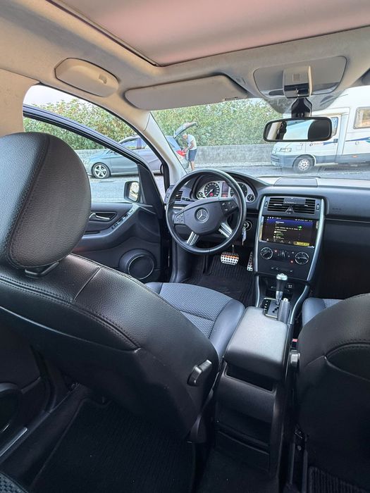 Vendo Mercedes B 180 CDI