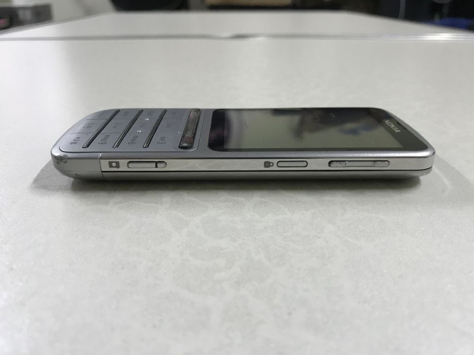 Телефон Nokia C3-01