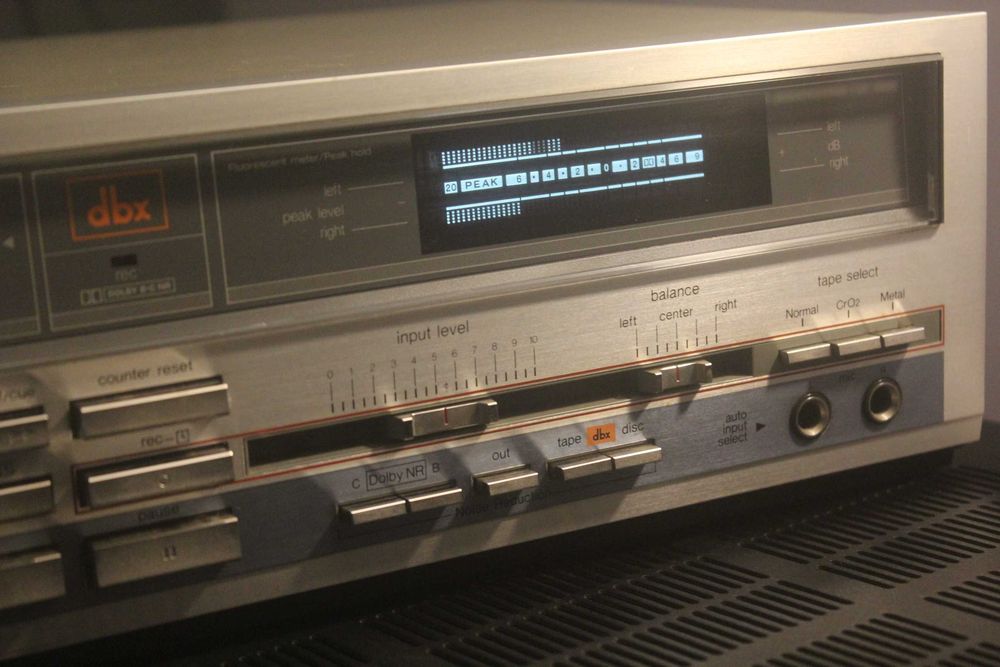 Technics M233X- Deck