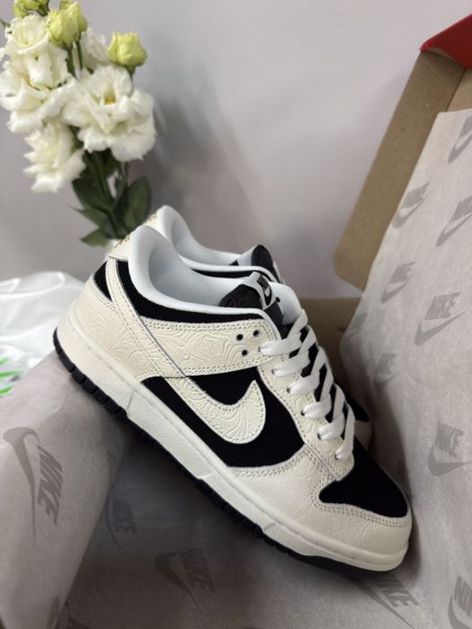 Жіночі кросівки Nike Dunk Low Embossed Baroque Pack найк данк чорні
