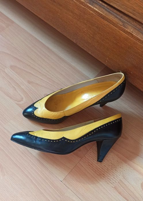 Czółenka skóra czarno-żółte