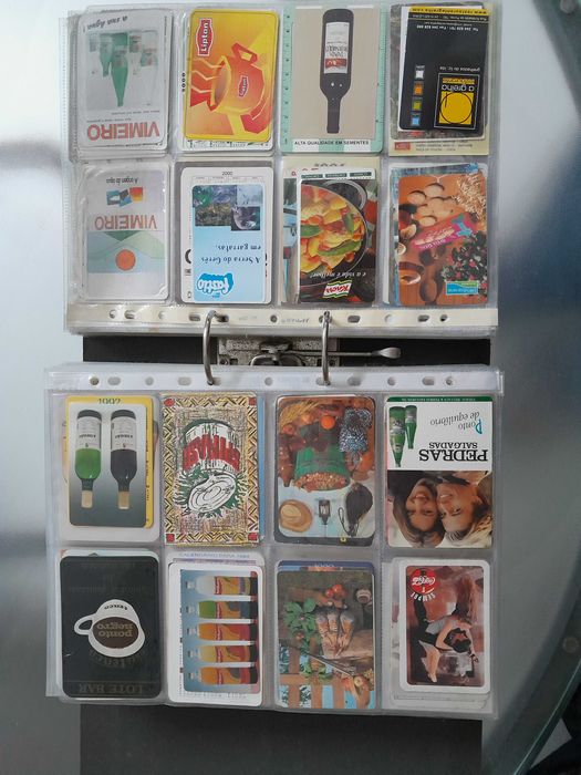 Coleção de 1300 calendários variada