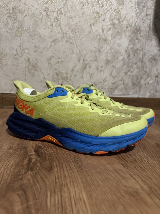 Hoka Speedgoat 5