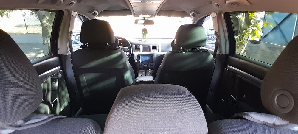 Продаю Opel Signum 2.2 ,бензин,автомат