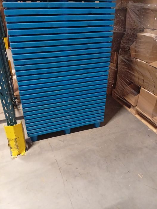 Sprzedam palety z tworzywa