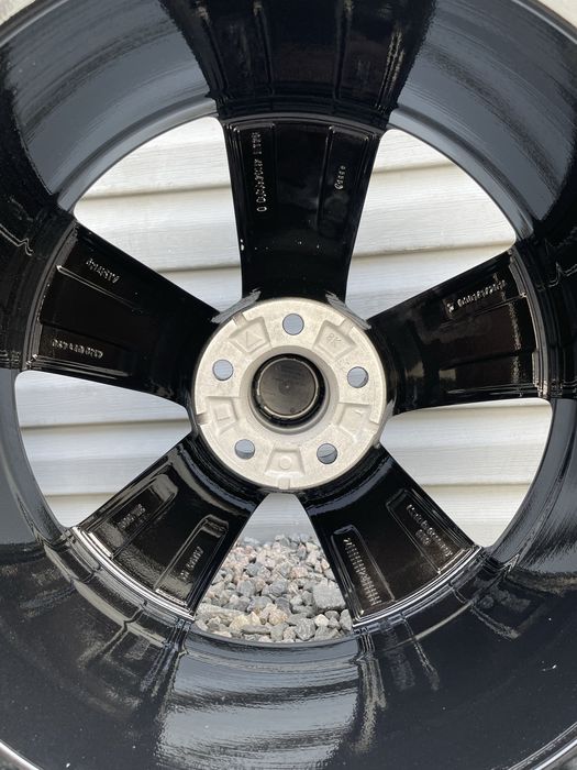 Комплект оригінальних титанових дисків Audi 5/112 R20 5*112 20 ET-28