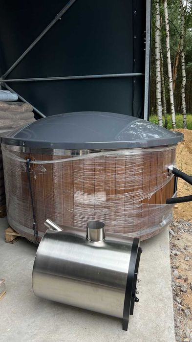 Ogrzewana balia z hydromasażem od ręki – idealna na zimę i lato