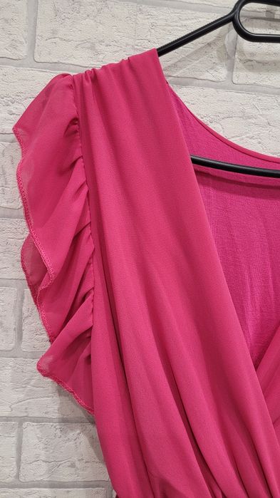 Piękną długą sukienka