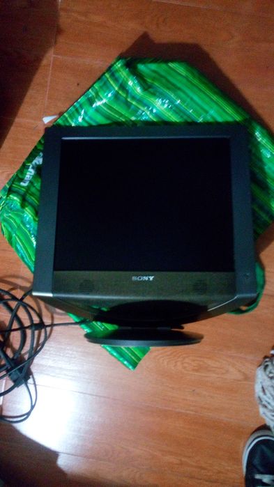 Monitor Sony usado em bom estado