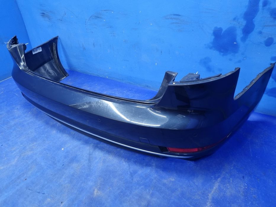 ZDERZAK tylny AUDI A4 B9 przedlift PDC tył oryginał LX5R OEM | Poznań