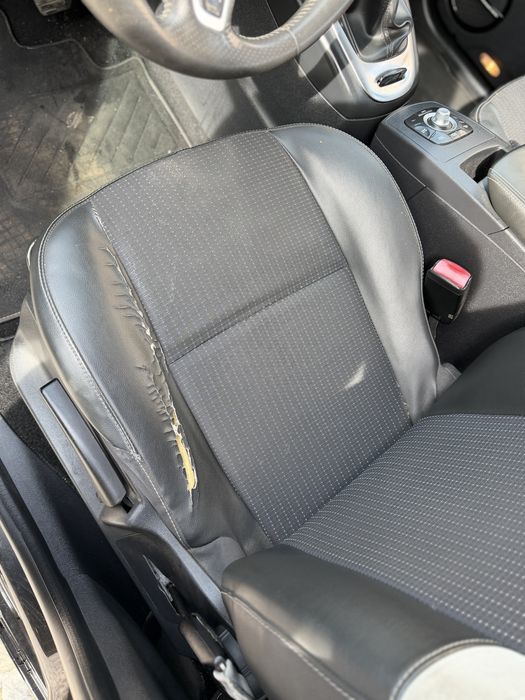 Renault Scénic 1.5 dCi 110cv 2012