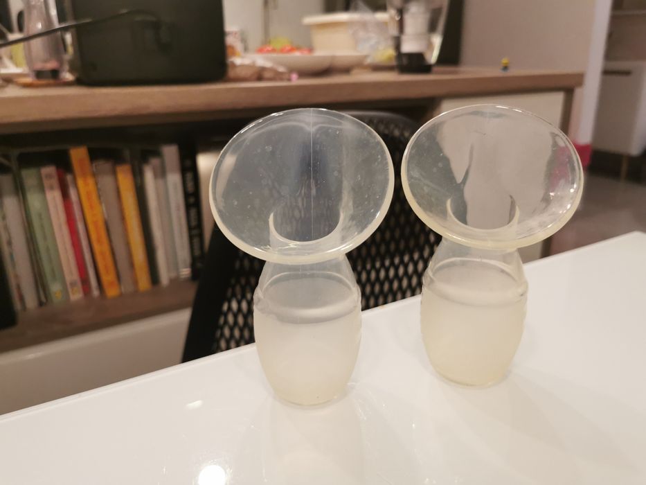 Odciągacz pokarmu babyono 2 szt.