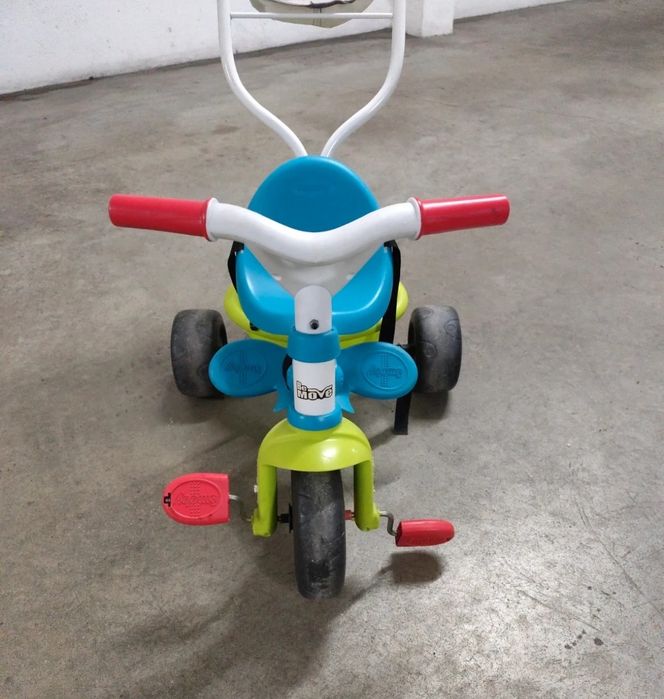 Triciclo smoby com saco