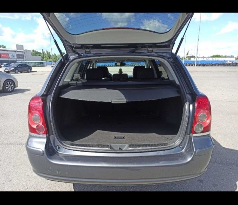 Toyota Avensis 2007р