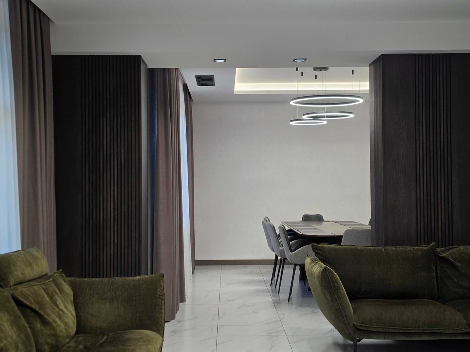 Продается дом с ремонтом 302 м², 21 сотка (пос. Опытный)