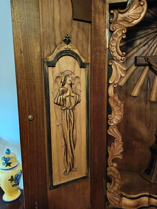 Oratório+ Cómoda + Cristo na cruz