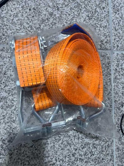 Straps for Securing Loads459820984330496000