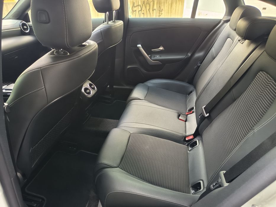 Mercedes CLA250e SB - Teto Panorâmico
