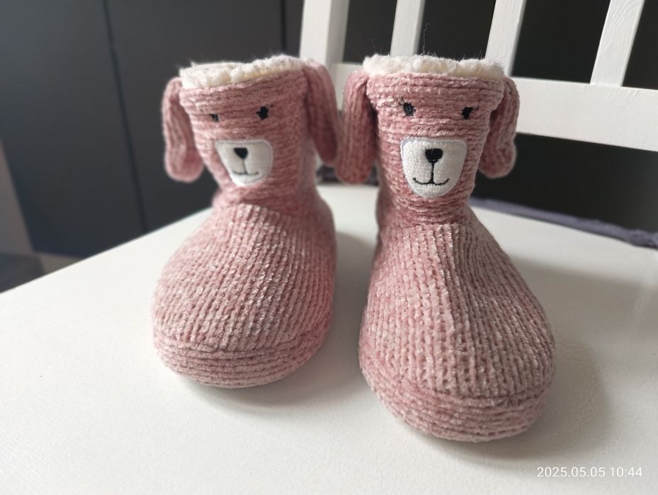 Ciepłe kapcie domowe, pieski, rozmiar 26-27