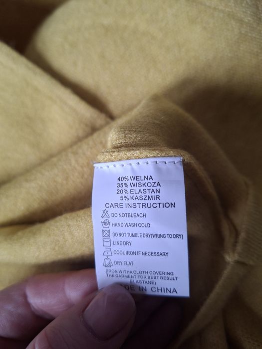 Sweter damski nowy