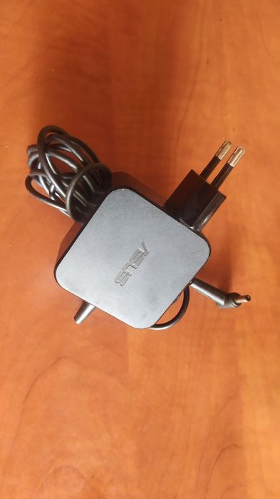 Блок питания для ноутбука Asus