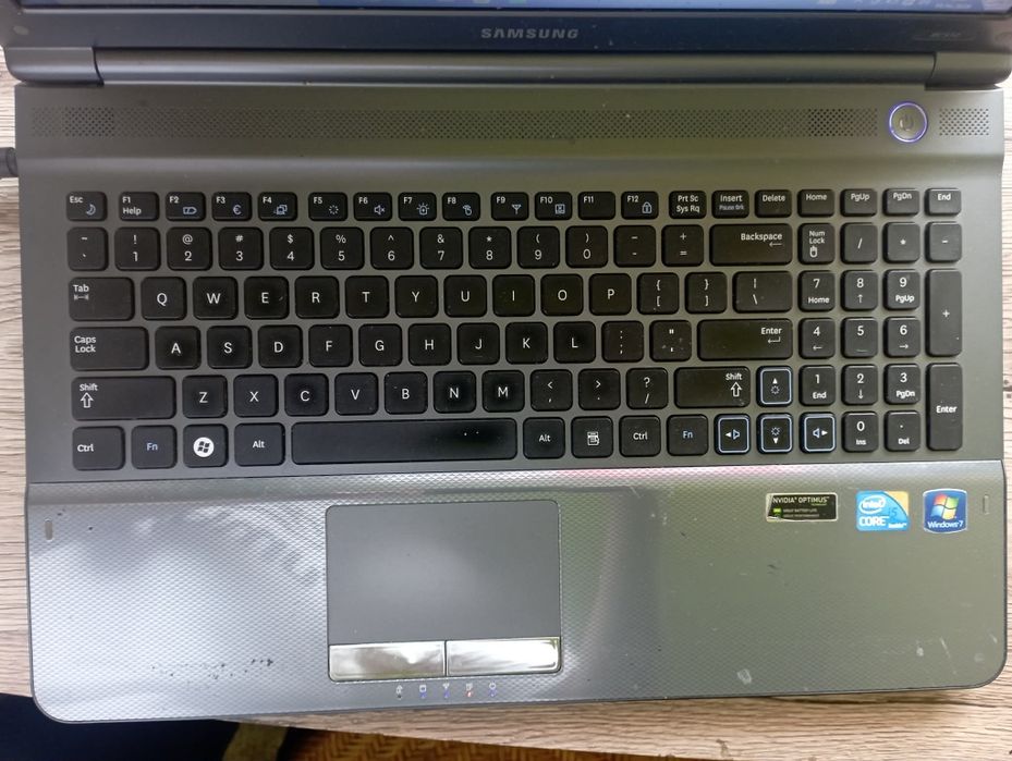 Laptop Samsung używany
