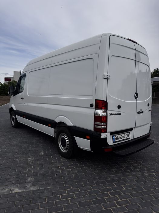 Mercedes Sprinter 2010 г.в. В хорошем состоянии