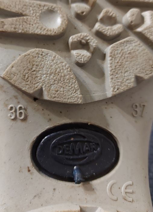 Резиновые утепленные сапоги