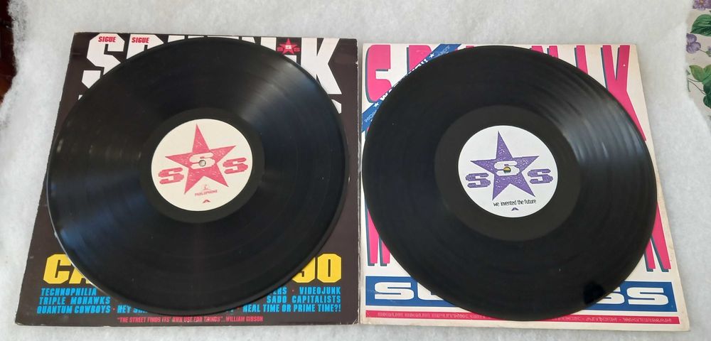 Sigue Sigue Sputnik ‎– Dress For Excess - LP 1989