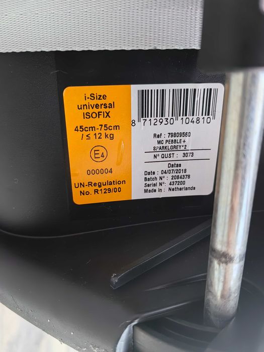 Fotelik samochodowy Maxi Cosi Pebble plus 0-12 nosidełko
