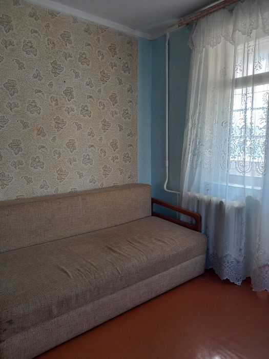 Продам 1-но кімнатну квартиру,вул.Клосовського