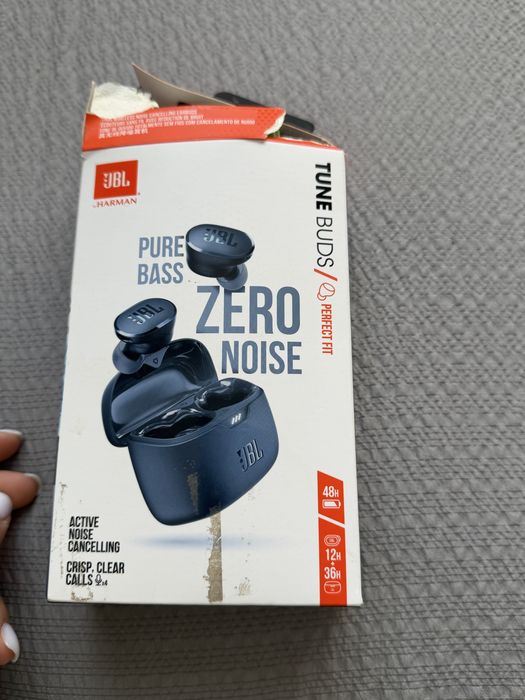 JBL наушники tune buds